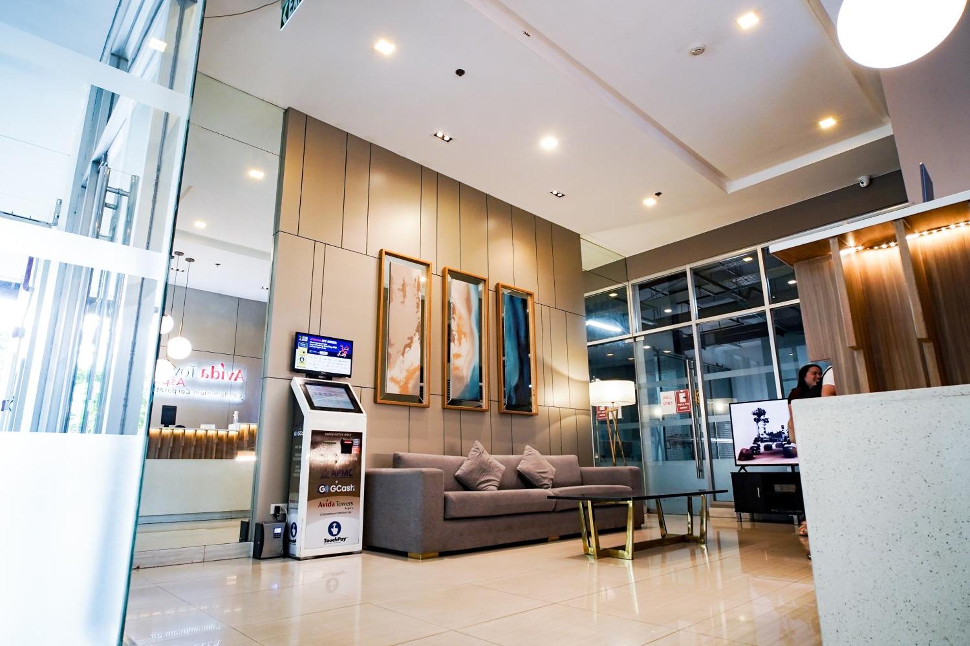 Modern Designed Studio Condo Near Ayala Centrio Кагаян-де-Оро Экстерьер фото